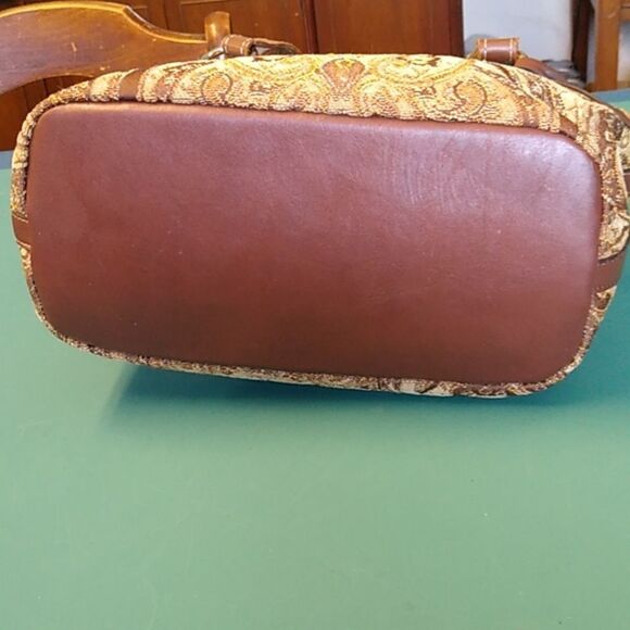 Vintage Etienne Aigner Tapestry Brown and Gold Women's Bag - Picture 7 of 15